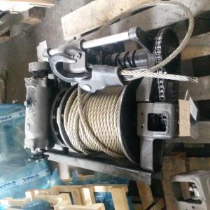 Лебедка с тросоукладчиком в сборе  375-4511010