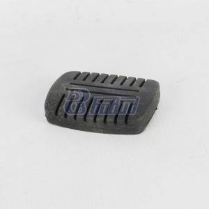 Накладка педали сцепления и тормоза (н/о,маленькая)  5557-3504015