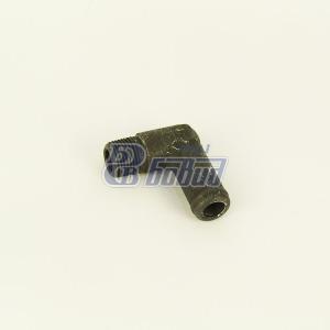 Угольник (рукава,масляного радиатора)  339868