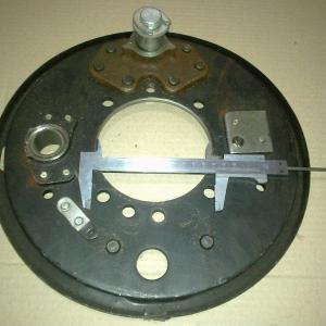 Щит стояночного тормоза  5323-3507005-01