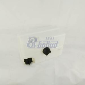 Бачок расширительный в сборе с клапанной крышкой и  крышкой без клапана (Технотрон) 6520-1311010-02