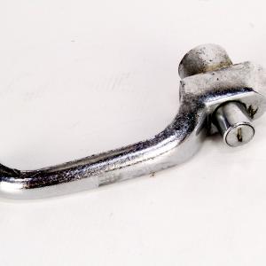 Ручка двери наружная леваяв сборе ЗиЛ-130  130-6105151