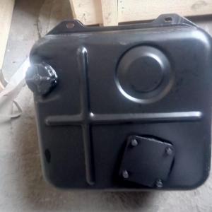 Бак масляный без фильтра (самосвальная установка)  5557-8608014-01