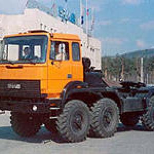 Вал карданный промежуточный Урал-5323 L=1214 мм.  5323РХ-2202010-01