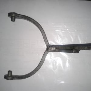 Вилка механизма включения БМКД   4320-2409018