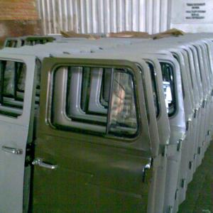 Дверь в сборе правая  377-6100010-02