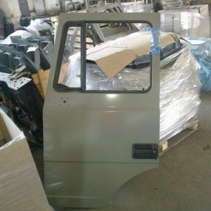 Дверь с арматурой и стеклами, левая   5323РХ-6100011