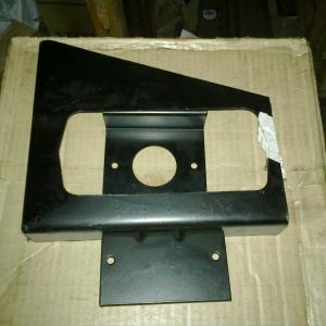 Кронштейн заднего фонаря левый  377С-3716015