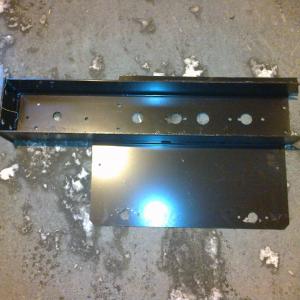 Кронштейн заднего фонаря левый  4320Х-3716015