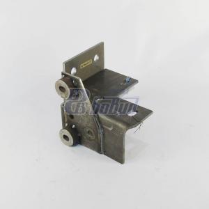 Кронштейн петли капота левый  4320Я8-8407135