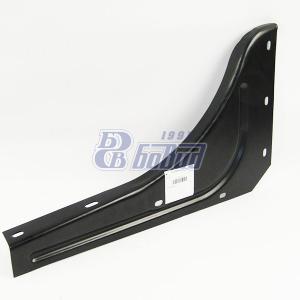 Кронштейн подножки левый  375-8405025-11