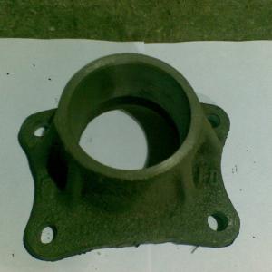 Кронштейн поперечины   5557-2801178